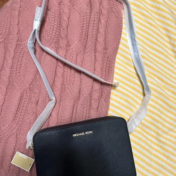 Michael Kors Black Crossbody Bag - Picture 2 of 10